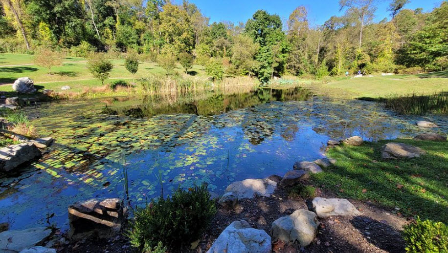 Pittsburgh Botanic Garden, United States